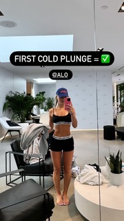 Megan Eugenio feet photo thumbnail