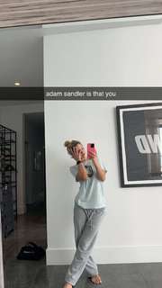 Megan Eugenio feet photo thumbnail