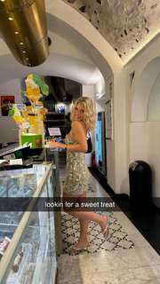 Megan Eugenio feet photo thumbnail