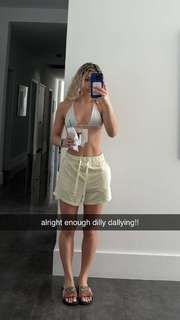 Megan Eugenio feet photo thumbnail