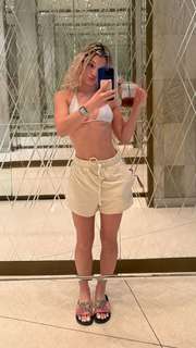 Megan Eugenio feet photo thumbnail