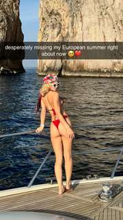 Megan Eugenio feet photo thumbnail