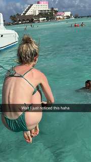 Megan Eugenio feet photo thumbnail