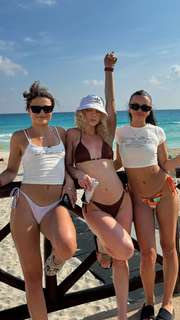 Megan Eugenio feet photo thumbnail