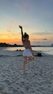 Megan Eugenio feet photo thumbnail