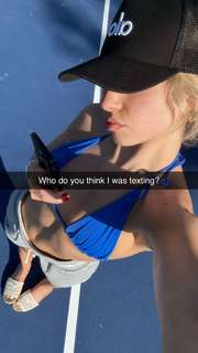 Megan Eugenio feet photo thumbnail