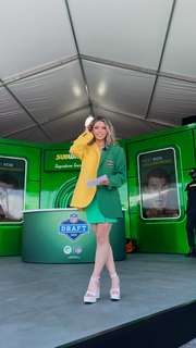 Megan Eugenio feet photo thumbnail