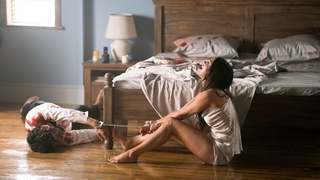 Megan Fox feet photo thumbnail