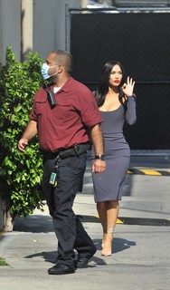 Megan Fox feet photo thumbnail