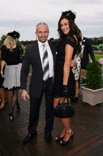 Megan Gale feet photo 4