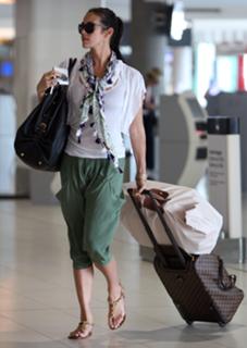Megan Gale feet photo 20
