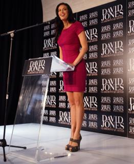 Megan Gale feet photo 10
