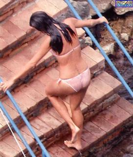 Megan Gale feet photo 6