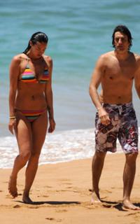 Megan Gale feet photo 13