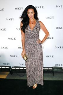 Megan Gale feet photo 6