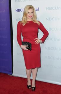 Megan Hilty feet photo 20