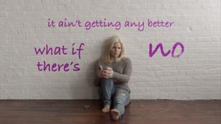 Megan Hilty feet photo 10