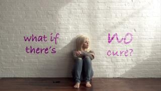 Megan Hilty feet photo 8