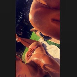 Megan McKenna feet photo thumbnail