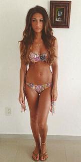 Megan McKenna feet photo thumbnail