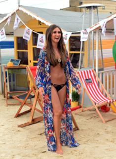 Megan McKenna feet photo thumbnail