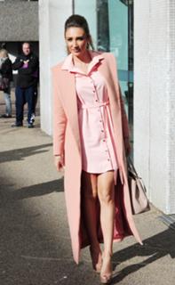 Megan McKenna feet photo thumbnail