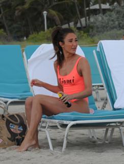 Megan McKenna feet photo thumbnail