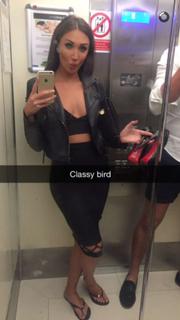 Megan McKenna feet photo thumbnail