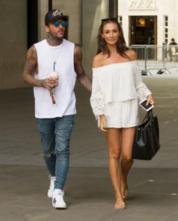 Megan McKenna feet photo thumbnail
