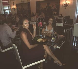 Megan McKenna feet photo thumbnail