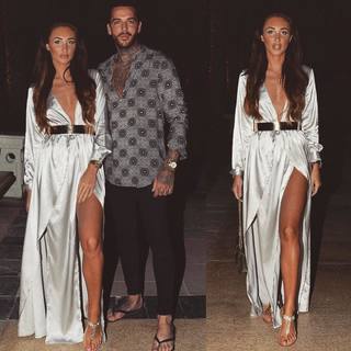 Megan McKenna feet photo thumbnail