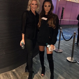 Megan McKenna feet photo thumbnail