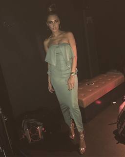 Megan McKenna feet photo thumbnail