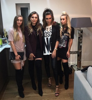 Megan McKenna feet photo thumbnail