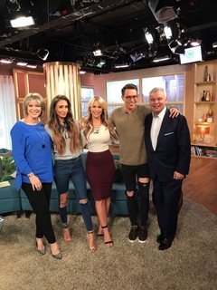 Megan McKenna feet photo thumbnail