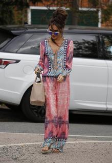 Megan McKenna feet photo thumbnail