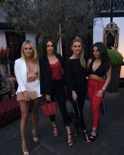 Megan McKenna feet photo thumbnail