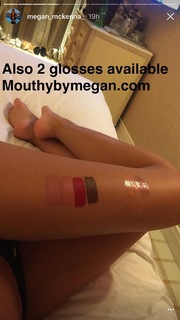 Megan McKenna feet photo thumbnail