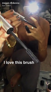 Megan McKenna feet photo thumbnail