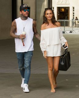 Megan McKenna feet photo thumbnail