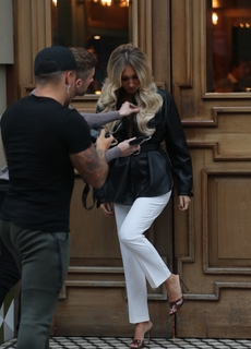 Megan McKenna feet photo thumbnail