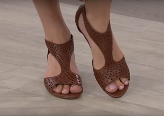 Megan Morken feet photo 7
