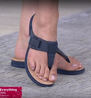 Megan Morken feet photo 3