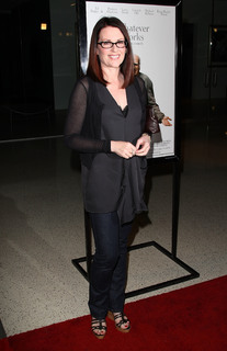 Megan Mullally feet photo thumbnail