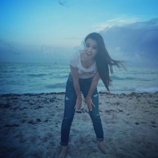 Megan Nicole feet photo 9
