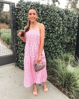 Megan Nicole feet photo 8