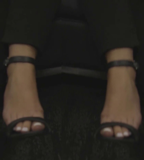 Megan Olivi feet photo thumbnail