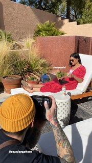 Megan Olivi feet photo thumbnail