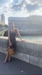 Megan Olivi feet photo thumbnail