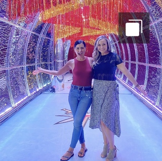 Megan Olivi feet photo thumbnail
